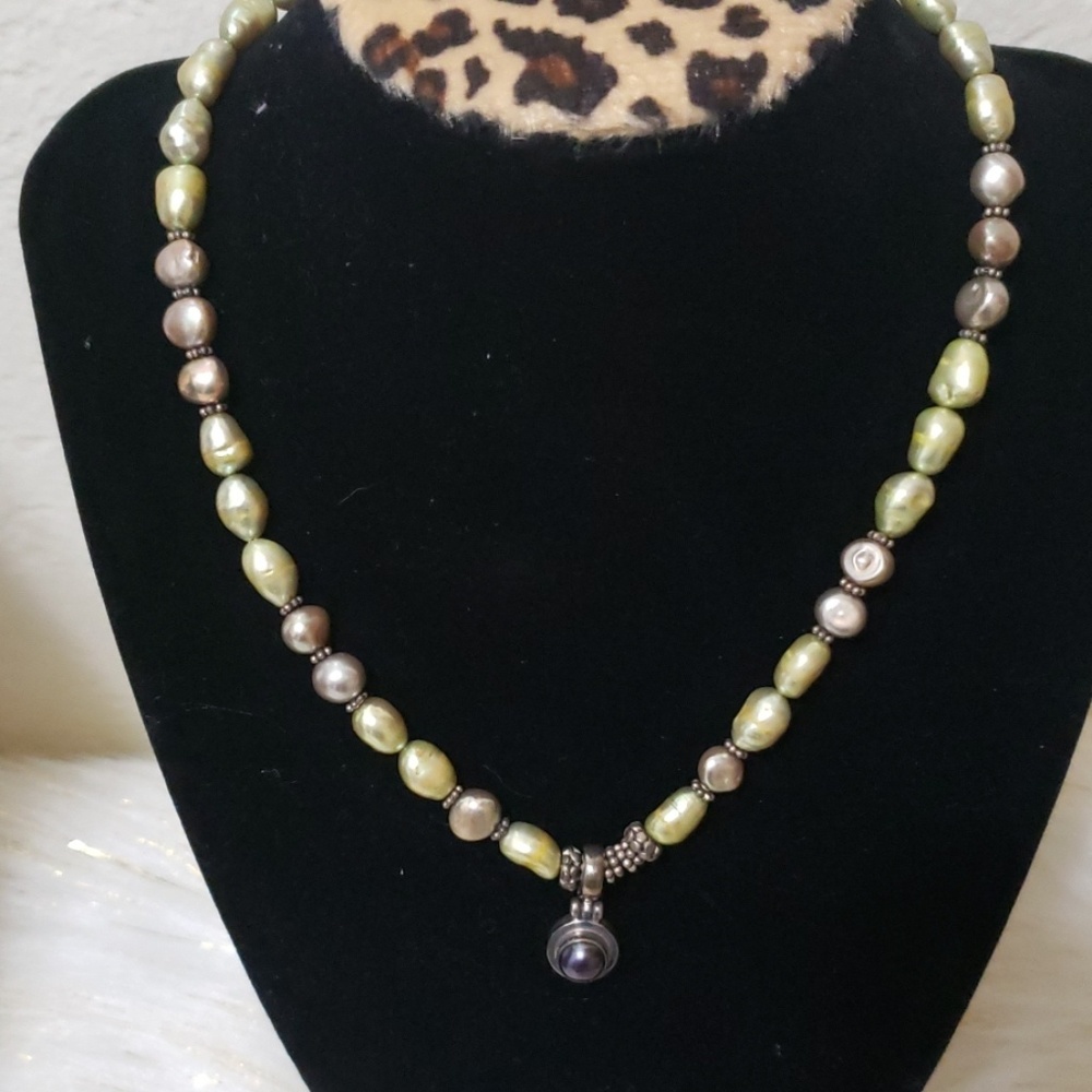 4 for $20🎀 Multi colored necklace